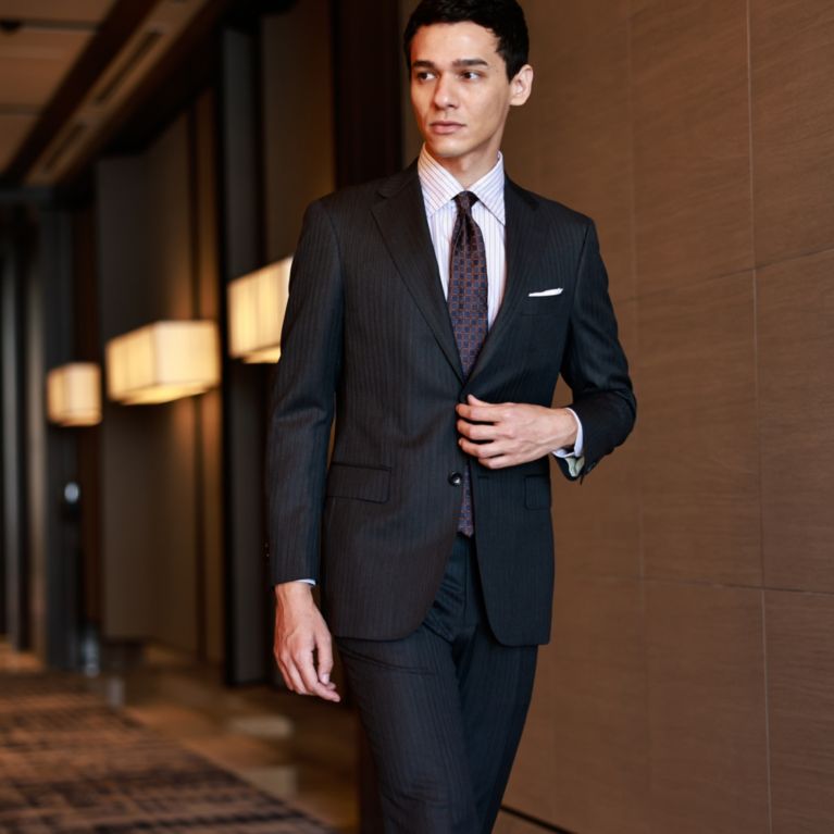 【Paul Stuart MEN】 【EASTGATE MODEL】ウールオルタネイトストライプスーツ/セットアップ グレー系