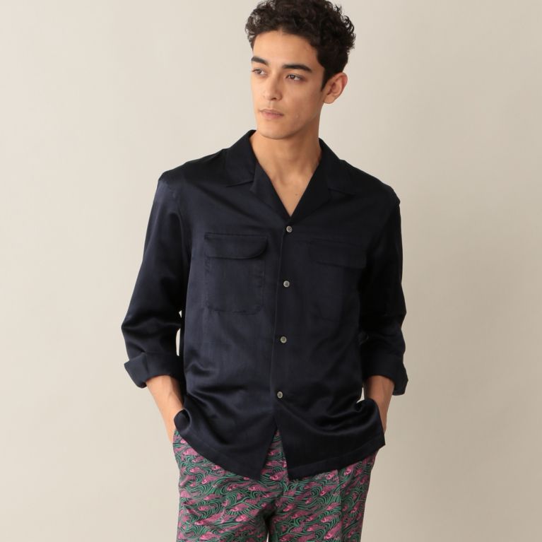 【Paul Stuart MEN】 「数量限定」シルクコットンサテン ダブルポケット オープンカラーシャツ. ネイビー