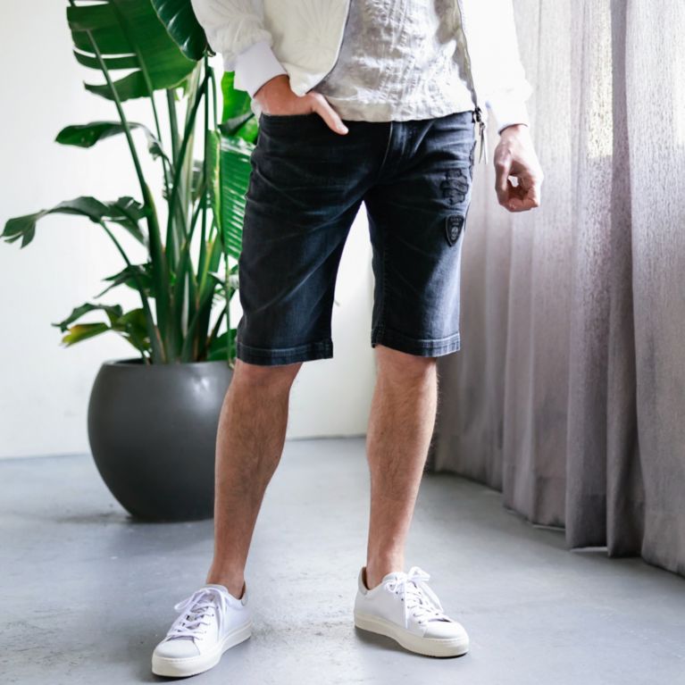 Prima Collection ソフトタッチワッペンショートデニム ショートパンツ Epoca Uomo エポカ ウォモ のメンズ ファッション通販 三陽商会