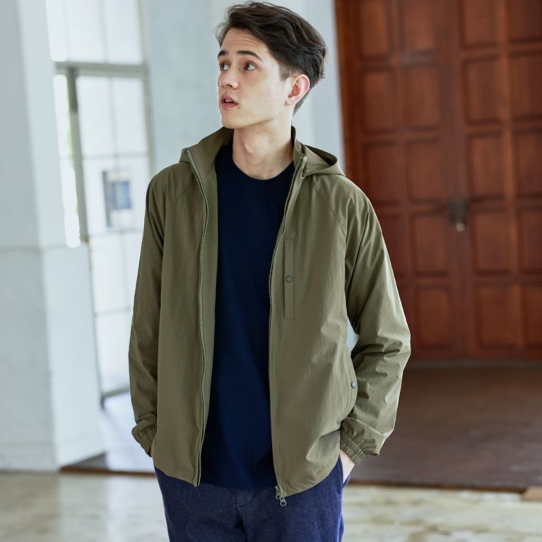 【MACKINTOSH PHILOSOPHY MEN】 ナイロン4WAYストレッチ フーデッドショートブルゾン グリーン
