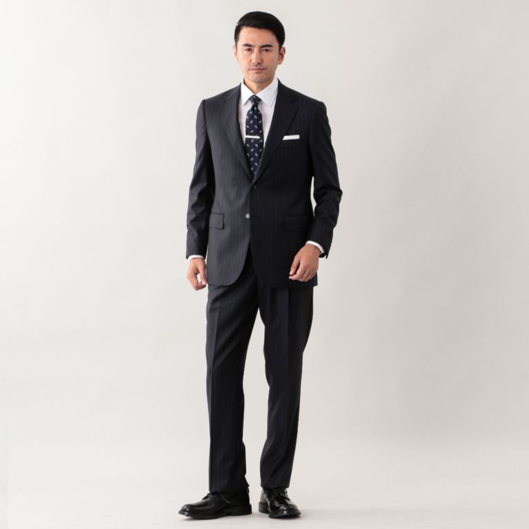 45%OFF！SALE＜三陽商会＞【マッキントッシュ ロンドン メン(MACKINTOSH LONDON MEN)】【OX BRIDGE】Loro Pianaカラードストライプスーツ ネイビー 送料無料 ＆ 定価 162000円から 73440円値引！画像