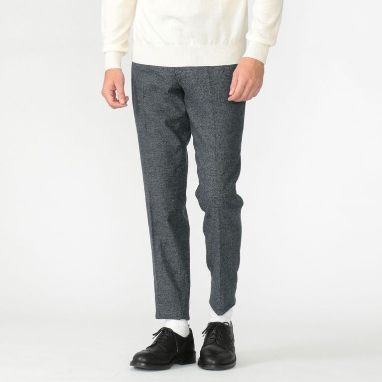 【MACKINTOSH LONDON MEN】 デニムライクモールスキンテーパードパンツ ネイビー