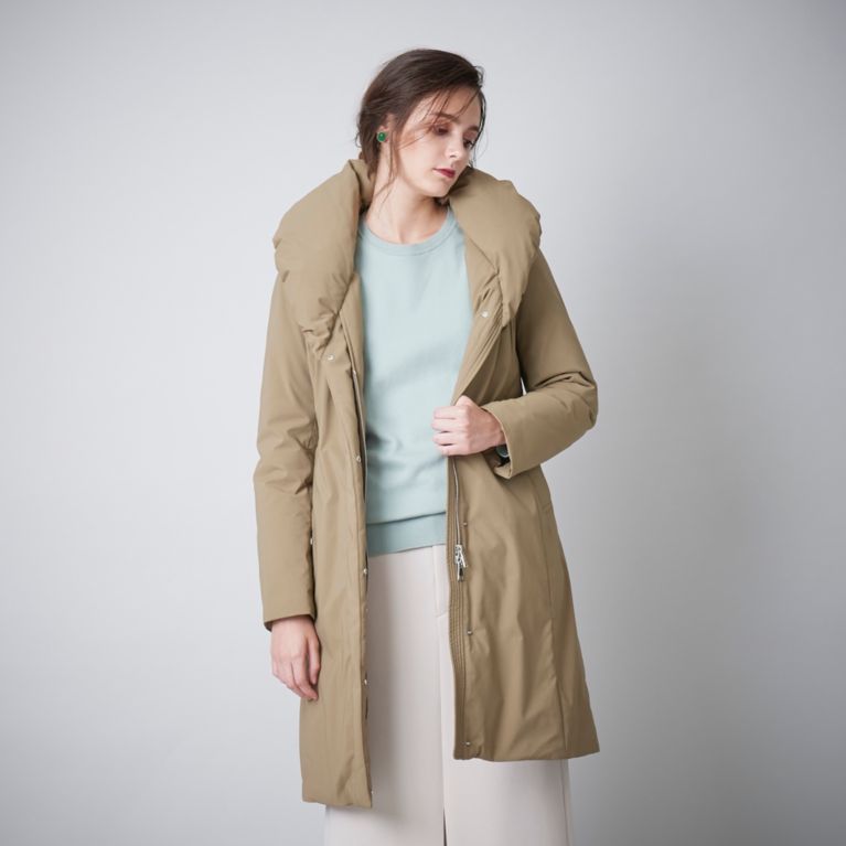 【SANYOCOAT WOMEN】 ＜京鴨ダウン＞ショールカラーロングダウンコート ベージュ