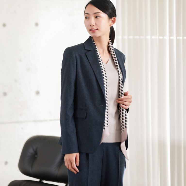 ステップスクエアプリントスカーフ スカーフ Paul Stuart Women ポール スチュアート ウィメン のレディースファッション通販 三陽商会