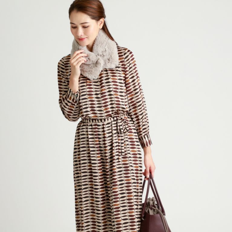 リーフプリント ワンピース ウォッシャブル ワンピース Paul Stuart Women ポール スチュアート ウィメン のレディースファッション通販 三陽商会