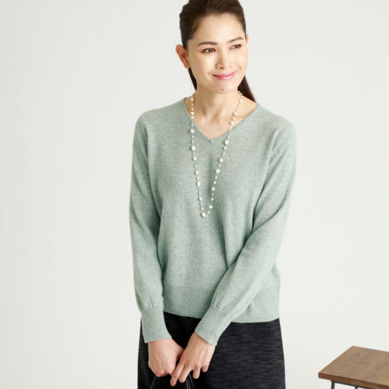 【Paul Stuart WOMEN】 ピュアカシミヤ Vネックニットプルオーバー ライム