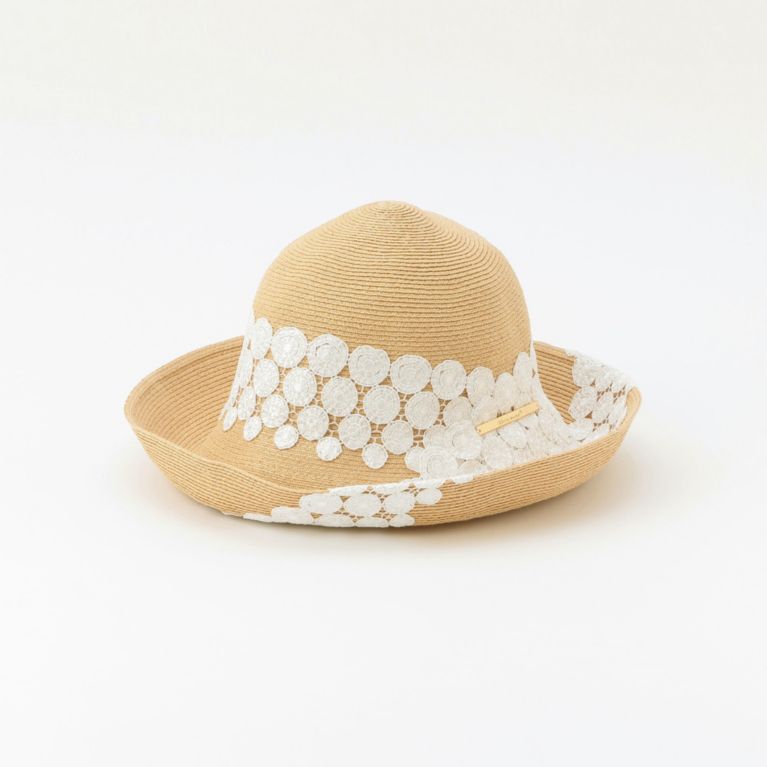 ＜三陽商会＞【アマカ(AMACA)】【Ａｔｈｅｎａ Ｎｅｗ Ｙｏｒｋ】Ｓｃａｒｌｌｅｔ Lace 帽子 オフホワイト 送料無料！画像