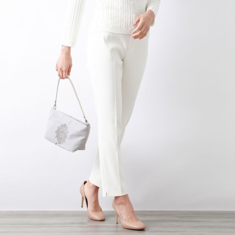 Xsサイズ ボディシェルクロップドパンツ その他パンツ Amaca アマカ のレディースファッション通販 三陽商会