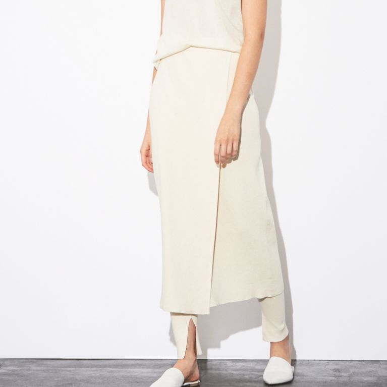 店舗限定 La Maglia In Casa ニットレギンス その他パンツ Epoca エポカ のレディースファッション通販 三陽商会