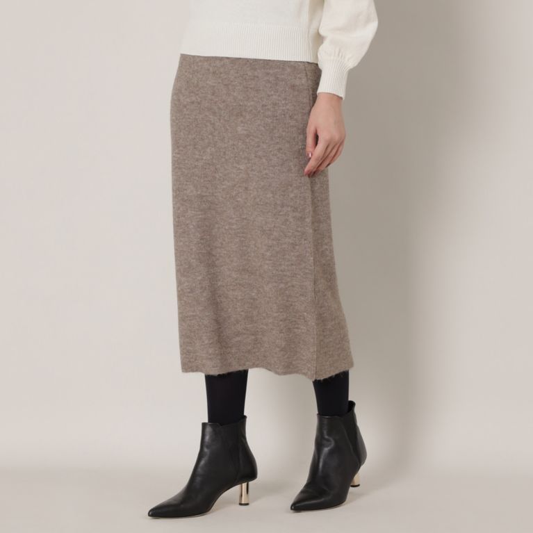 【EPOCA THE SHOP】 ＜セットアップ＞ニットロングスカート ベージュ1