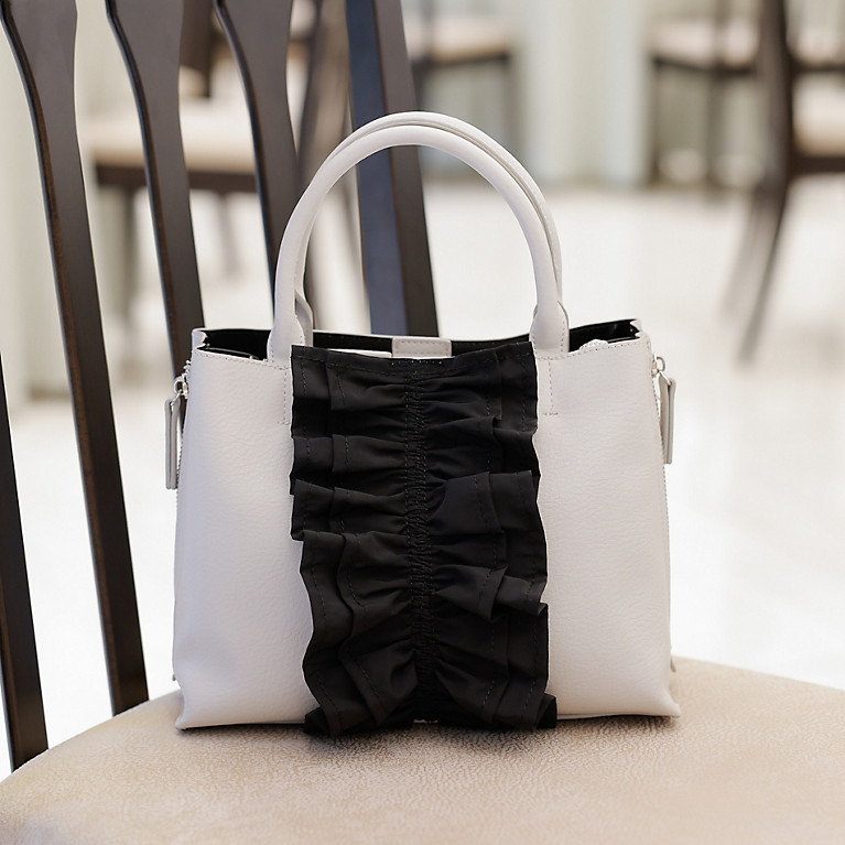 感謝報恩 TO BE CHIC バッグ - 通販 - www.stekautomotive.com 感謝報恩 TO BE CHIC バッグ - 通販 - www.stekautomotive.com