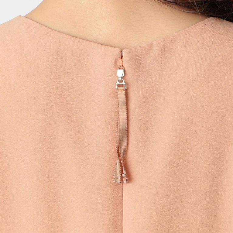 ウォッシャブル スポンジジョーゼットボックスプリーツワンピース ワンピース To Be Chic トゥー ビー シック のレディースファッション通販 三陽商会