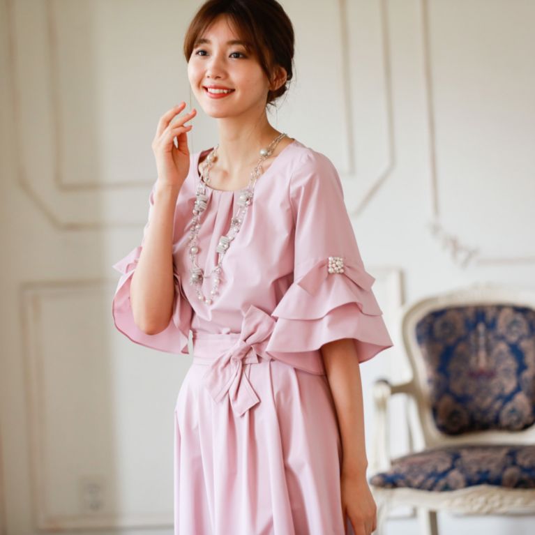 L タフタストレッチ袖フリルブラウス ラージサイズ トップス To Be Chic トゥー ビー シック のレディースファッション通販 三陽商会