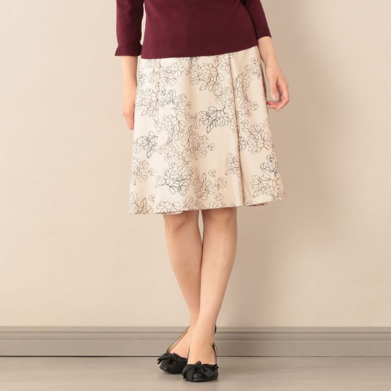 【TO BE CHIC】 【L】【ウォッシャブル】ラインフラワープリントスカート ベージュ