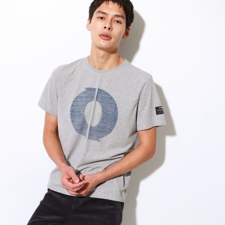 【ECOALF】 ＜RECYCLE ロゴプリント Ｔシャツ / TABOLA T-SHIRT MAN＞ ライトグレー