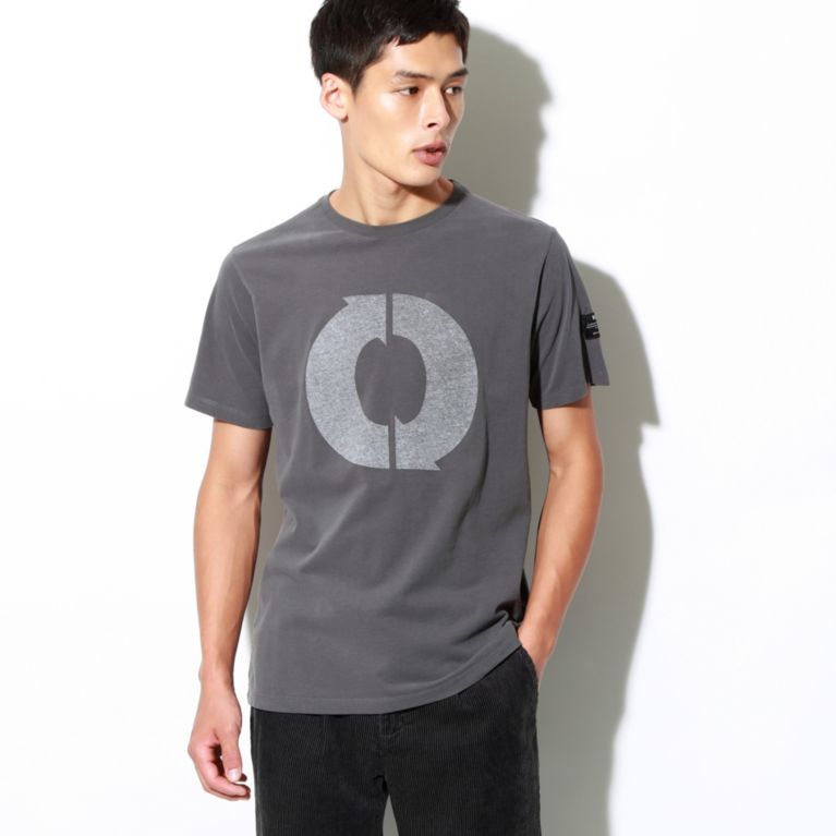 【ECOALF】 ＜RECYCLE ロゴプリント Ｔシャツ / TABOLA T-SHIRT MAN＞ グレー